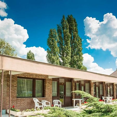 Hotel Hethland Zamardi Vsz Ueduelo Extérieur photo