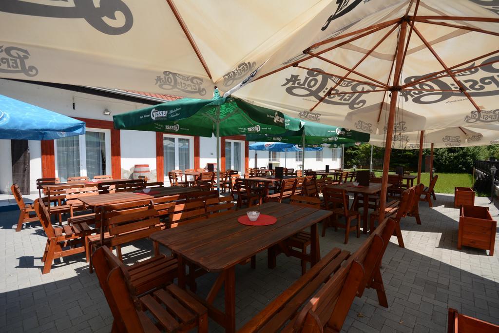 Hotel Hethland Zamardi Vsz Ueduelo Extérieur photo